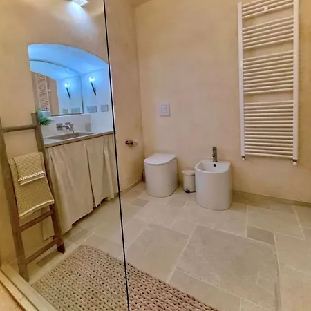 Elegant Seafront House, Direct Access - Salento *