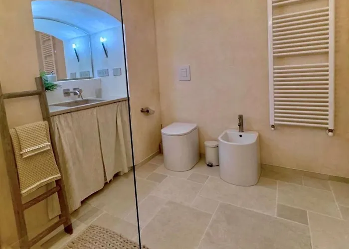 Elegant Seafront House, Direct Access - Salento *