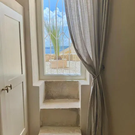 Elegant Seafront House, Direct Access - Salento Santa Cesarea Terme